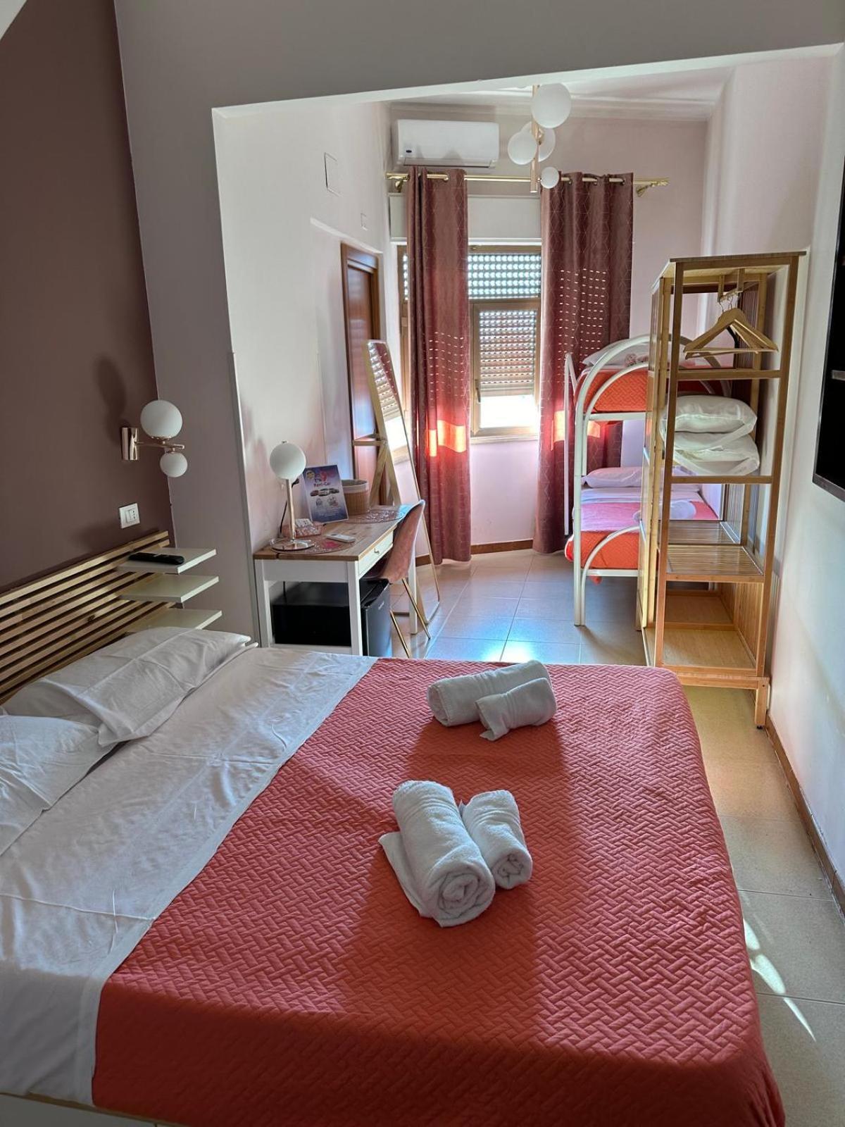 B&B Elegance Villa San Giovanni Luaran gambar